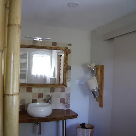 L'antre D'eux فندق مبيت وإفطار 4*