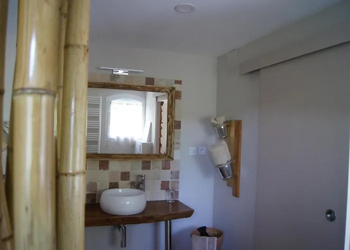 L'antre D'eux Bed and breakfast 4*