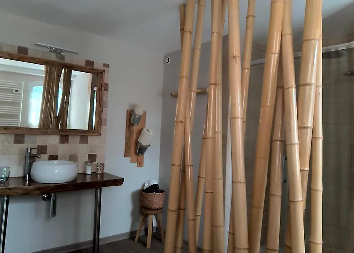 L'antre D'eux Bed & Breakfast 4*