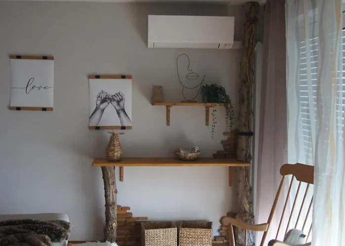 L'antre D'eux 4* Carcasona